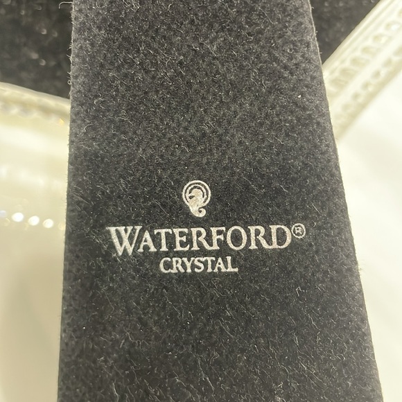 WATERFORD CRYSTAL 4” x 6” PHOTO FRAME - Picture 3 of 5